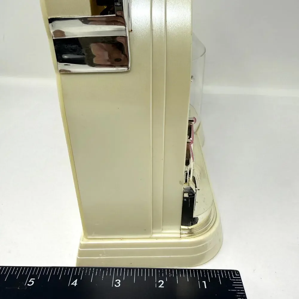 VSTRIDE Vintage Musical Revolving Figurine Carousel Clock City Scene Quartz